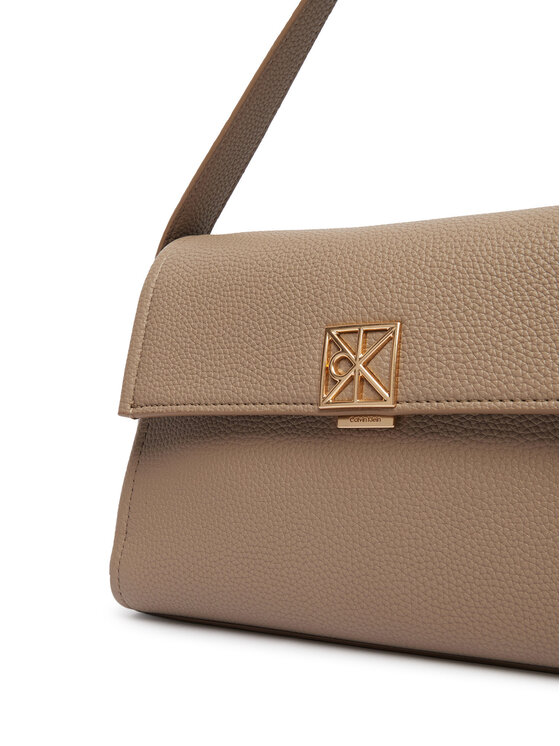 Calvin Klein Calvin Klein Ročna torba Emblem Hw Pebble Shoulder Bag 25 LV04F3425G Bež
