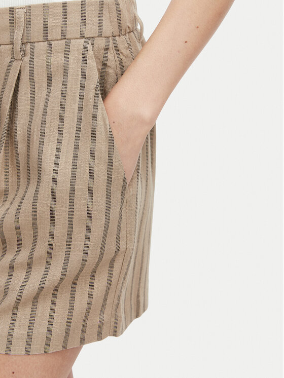 Vero Moda Vero Moda Šortky z materiálu Rosie 10346913 Světle hnědá Loose Fit