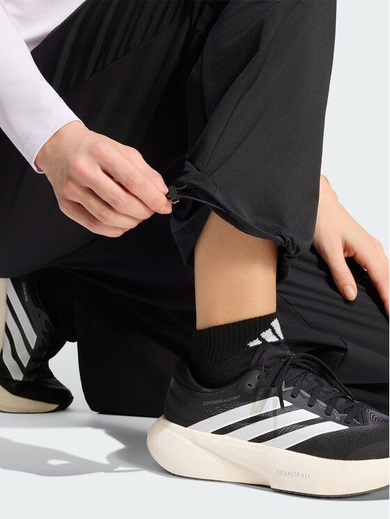 adidas adidas Spodnie dresowe 172254 Czarny Regular Fit