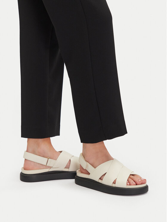 Clarks Clarks Basutės Aristella Sun 26181257 Smėlio
