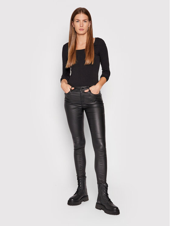 Vero Moda Vero Moda Hlače iz tkanine Seven 10138972 Črna Slim Fit