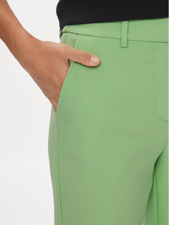 YAS YAS Bavlnené nohavice Likka 26030744 Zelená Regular Fit