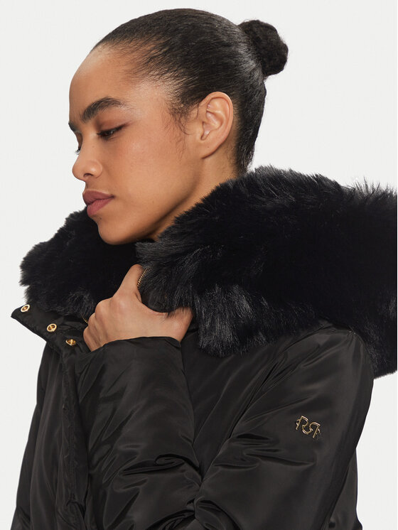 Rinascimento Rinascimento Zimné bundy CFC0118607003 Čierna Regular Fit