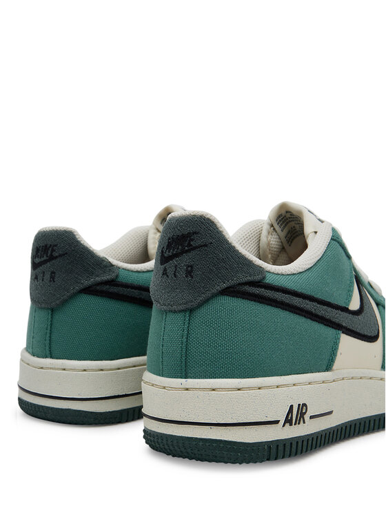 Nike Nike Sneakersy Aire Force 1 LV 8 FN4731 100 GS Zielony