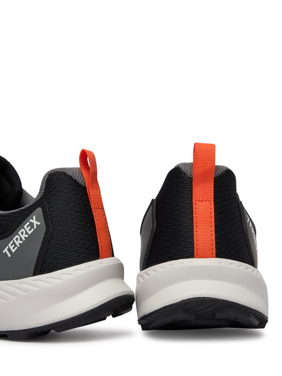 adidas adidas Trekkingi Terrex Tracefinder JS0849 Czarny