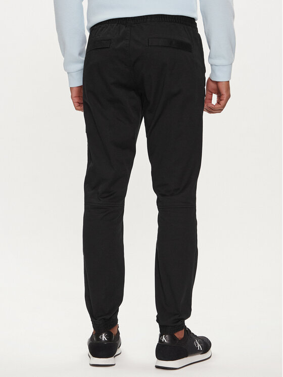 Calvin Klein Jeans Calvin Klein Jeans Joggers Badge J30J325114 Negru Skinny Fit