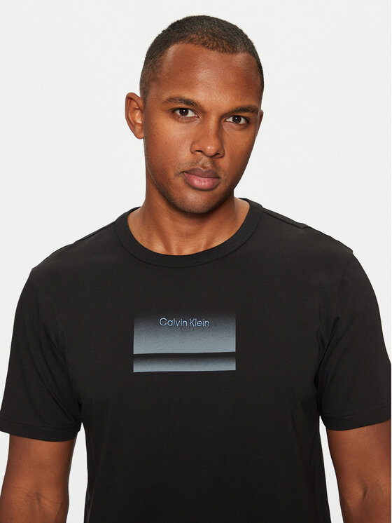Calvin Klein Calvin Klein T-shirt K10K113803 Crna Regular Fit