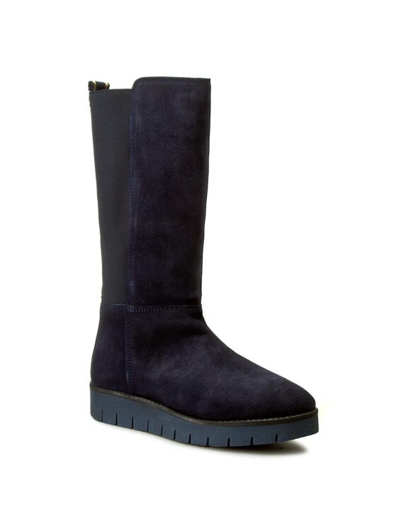 tommy hilfiger ugg boots