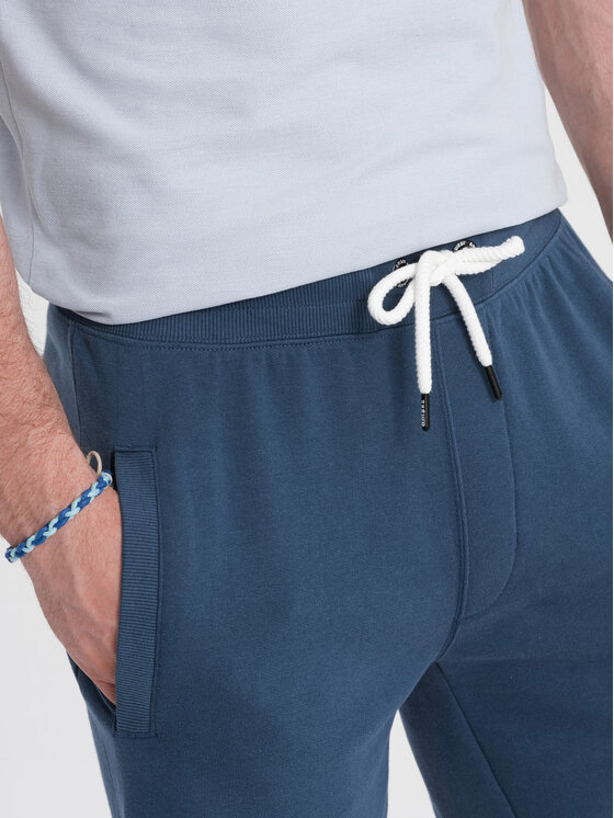 Ombre Ombre Szorty materiałowe OM-SRBS-0139 Niebieski Regular Fit