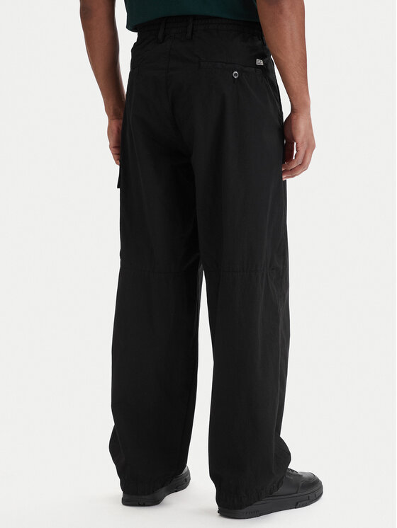 C.P. Company C.P. Company Kalhoty z materiálu 20CMPA126A110325G Černá Boxy Fit