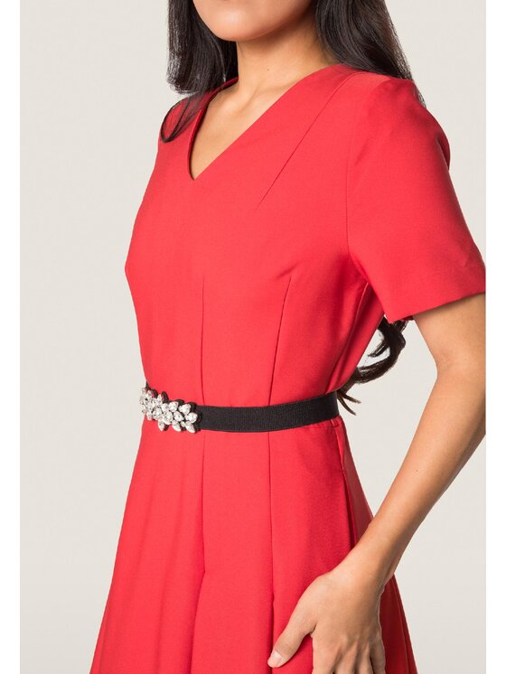 QUIOSQUE QUIOSQUE Každodenné šaty QUIOSQUE 4TN005601 Červená Regular Fit