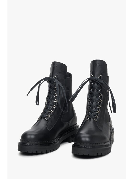 Estro Estro Stivaletti ER00114043 Nero