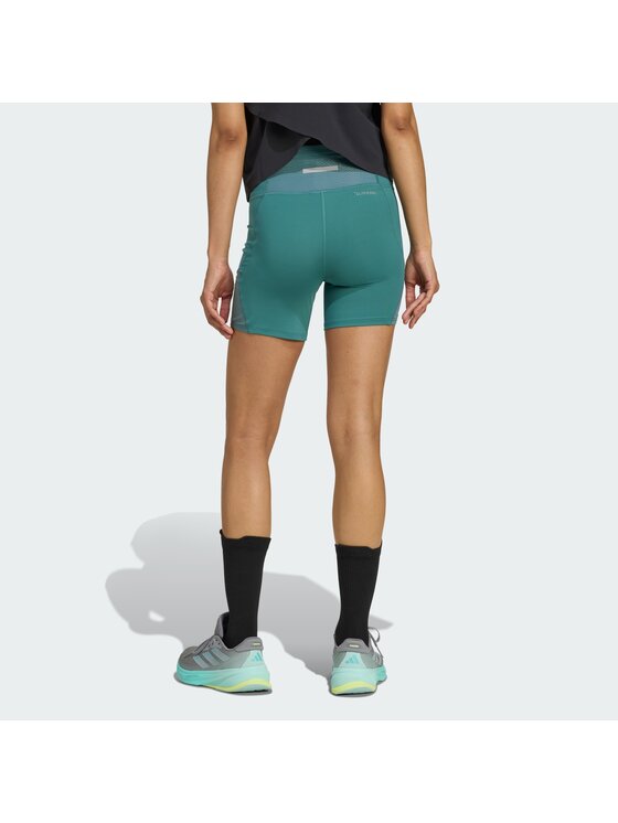 adidas adidas Szorty sportowe 152239 Zielony Fitted Fit