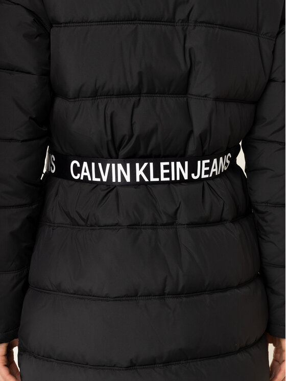 Calvin Klein Jeans Calvin Klein Jeans Kurtka puchowa Belted Puuffer J20J212531 Czarny Regular Fit
