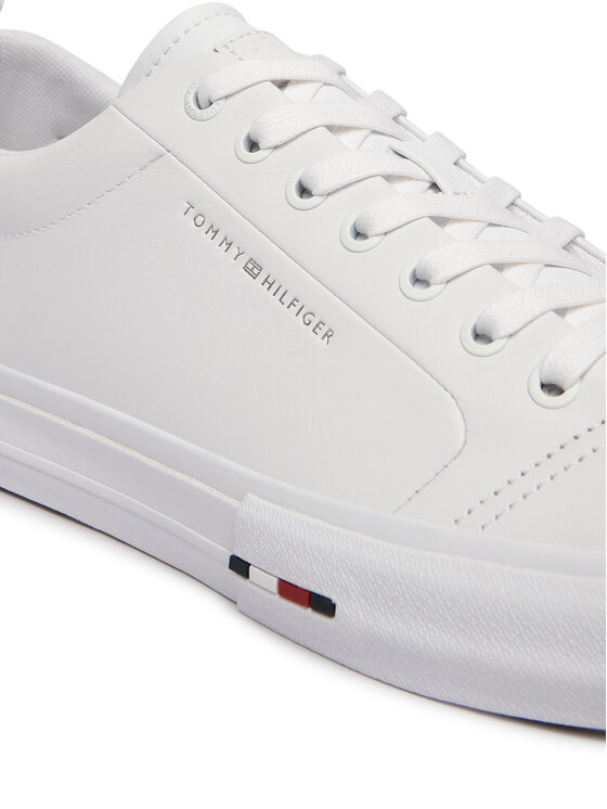 Tommy Hilfiger Tommy Hilfiger Sneakersy Harlem Street Lth FM0FM05708 Bílá