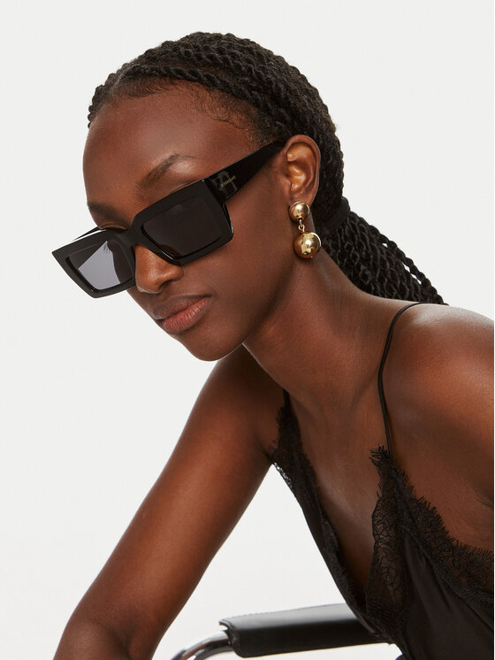 Salvatore Ferragamo Salvatore Ferragamo Saulesbrilles SF1108S 001 Melns