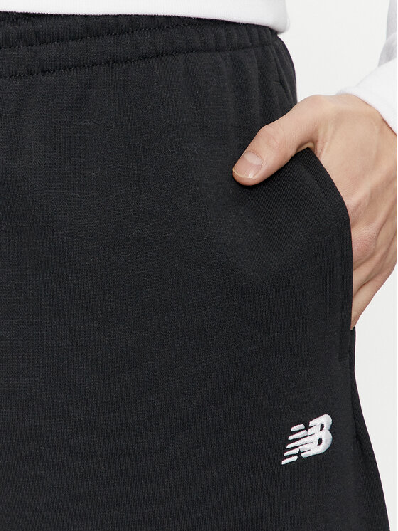 New Balance New Balance Pantaloni trening MP41519 Negru Relaxed Fit
