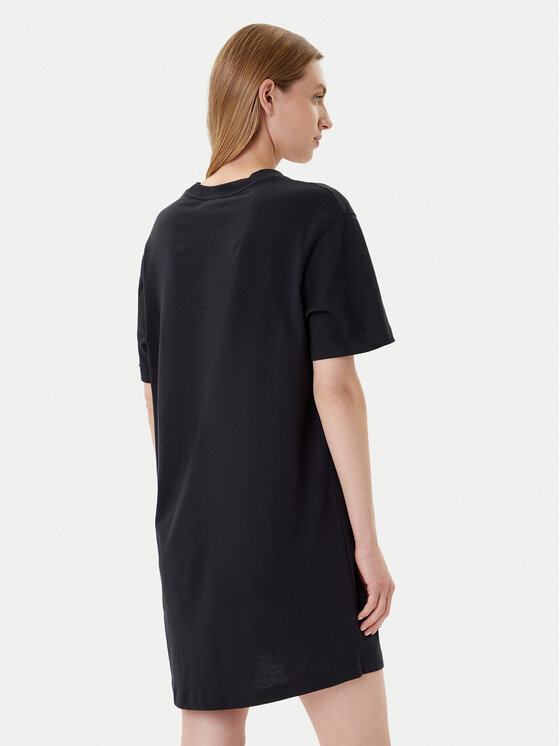 Nike Nike Vsakodnevna obleka DV7882 Črna Relaxed Fit