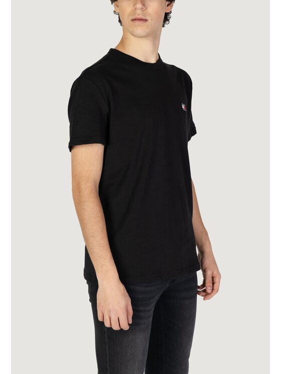 Tommy Jeans Tommy Jeans T-shirt TJM REG BADGE TEE Nero Shirt Fit