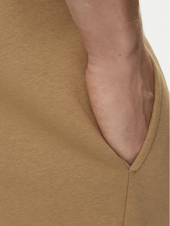 Gap Gap Спортни шорти 866764-00 Каки Regular Fit