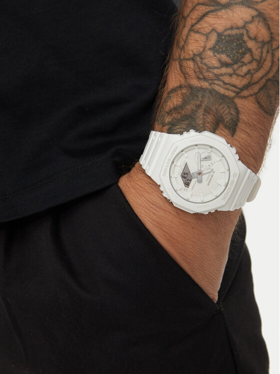 G-Shock G-Shock Sat GA-2100-7A7ER Bijela
