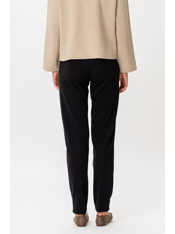 TeeShoppen TeeShoppen Spodnie garniturowe 'Perform Collection' Czarny Regular Fit