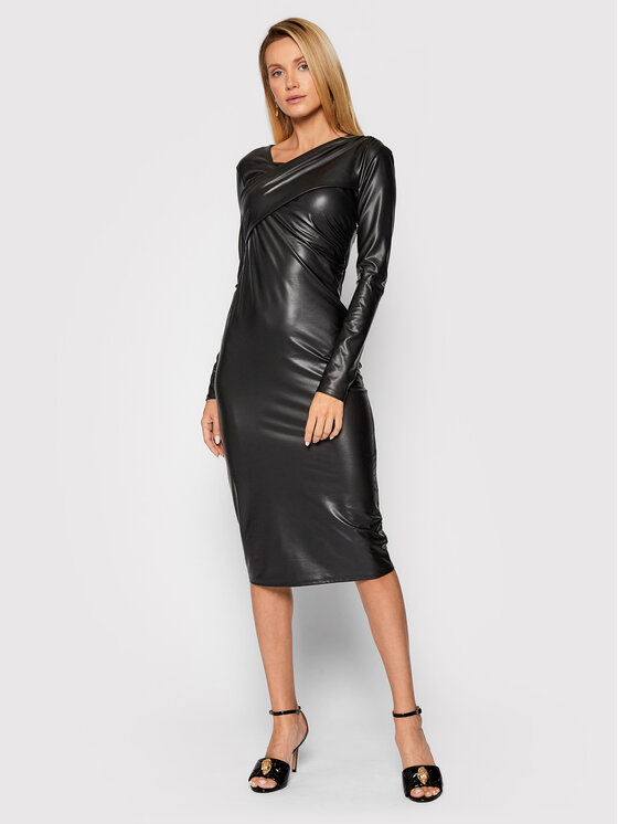Patrizia Pepe Rochie din imitație de piele 2A2250/A1WB-K103 Negru Slim Fit