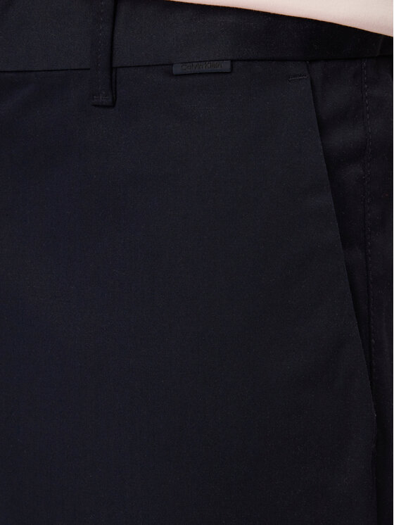 Calvin Klein Calvin Klein Šortky z materiálu Sateen K10K112831 Tmavomodrá Regular Fit