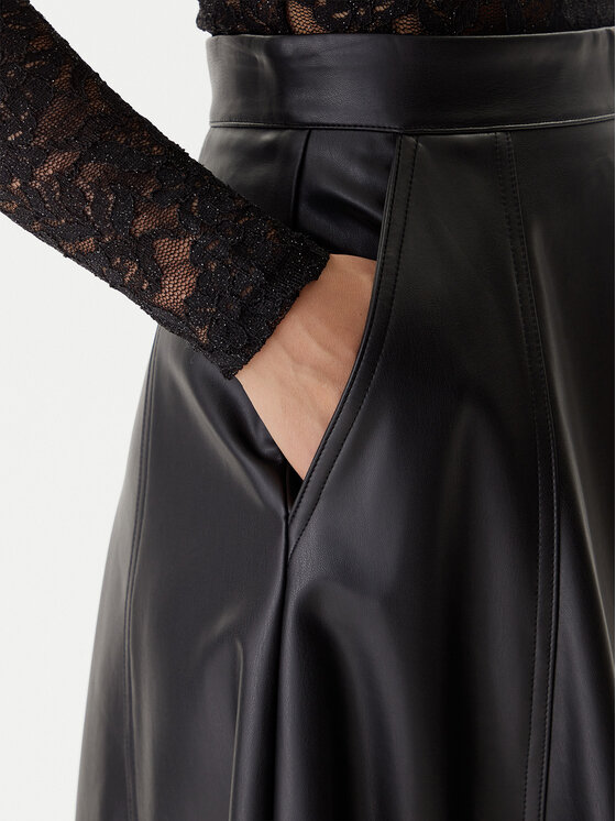 Guess Guess Gonna in similpelle W5BD71 K8S30 Nero Regular Fit
