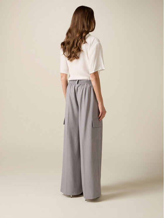 Oltre Oltre Pantaloni di tessuto P00SJ002445N013 Grigio Baggy Fit