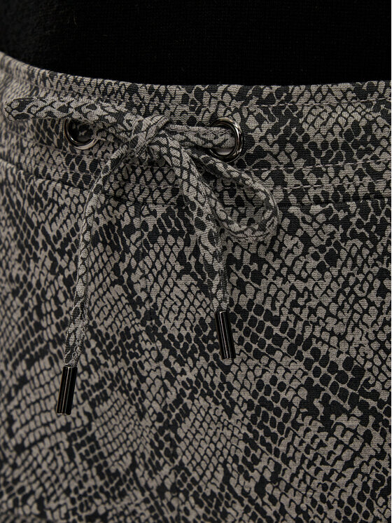 Olsen Olsen Hlače iz tkanine 14002211 Siva Regular Fit