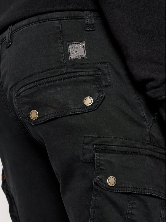 Alpha Industries Alpha Industries Hlače Combat 126215 Crna Slim Fit