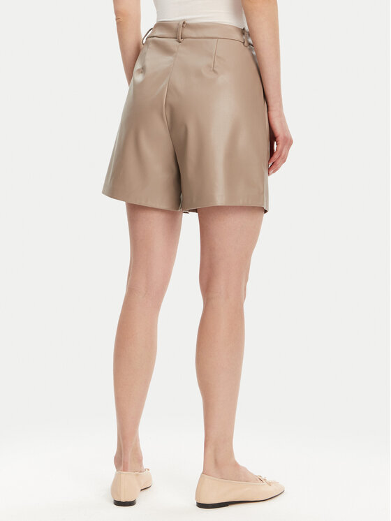 ONLY ONLY Шорти зі штучної шкіри Saramy 15338008 Бежевий Regular Fit
