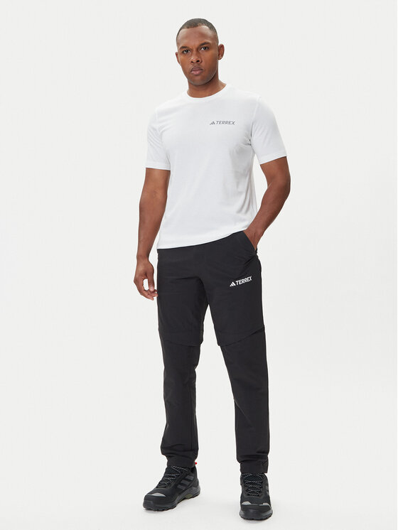 adidas adidas Pohodne hlače Terrex Multi IZ3320 Črna Regular Fit