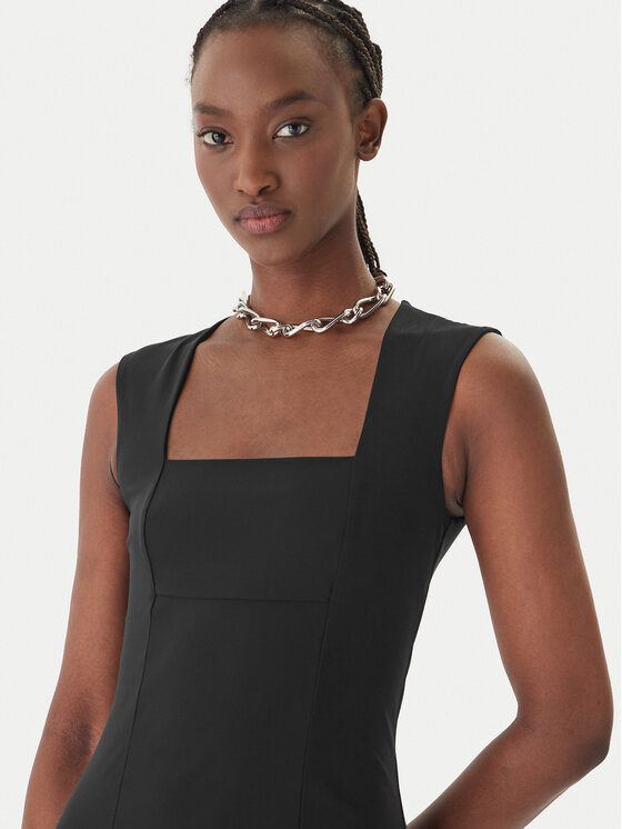 Patrizia Pepe Patrizia Pepe Koktel haljina 2A3010/JZ26-K103 Crna Regular Fit