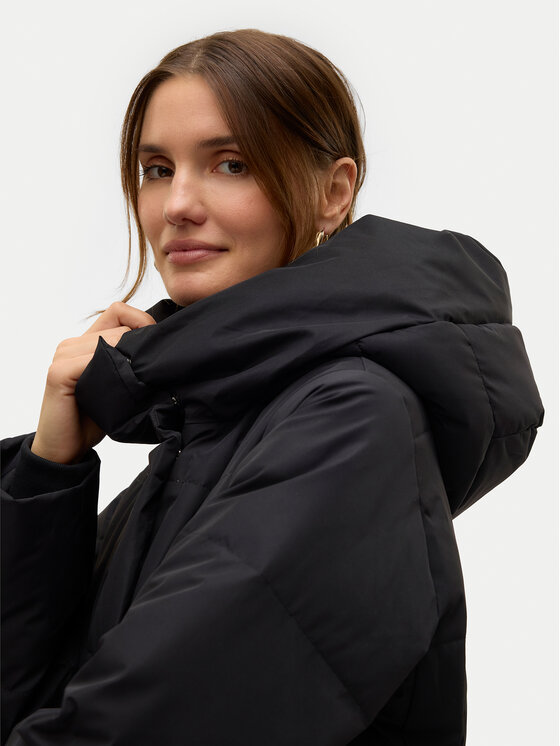 Vero Moda Vero Moda Vatovaná bunda Leonie 10311566 Černá Regular Fit
