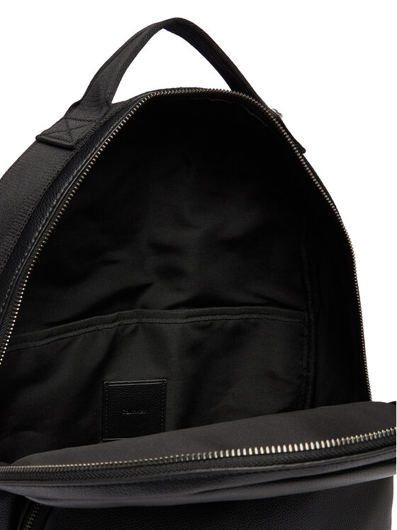 Calvin Klein Calvin Klein Mugursoma Webbing Strap Round Backpack LV04D3282G Melns