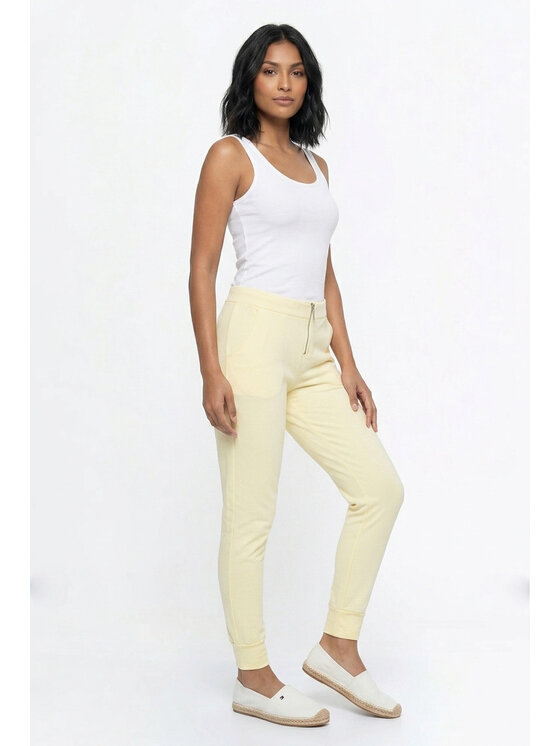 FIGL FIGL Joggery M1367 Żółty Fitted Fit