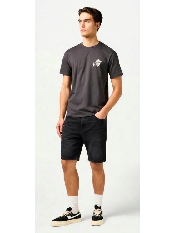 Wrangler Wrangler Szorty jeansowe CARPENTER Czarny Regular Fit