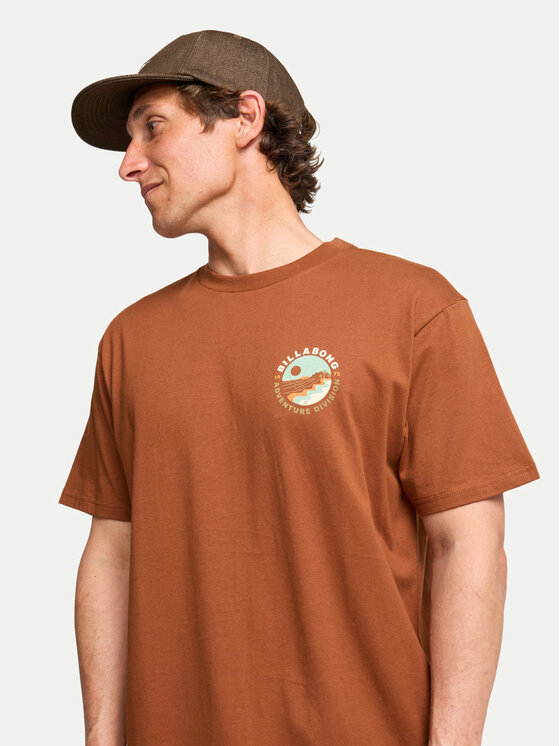 Billabong Billabong T-Shirt Rockies EBYZT00380 Hnědá Regular Fit