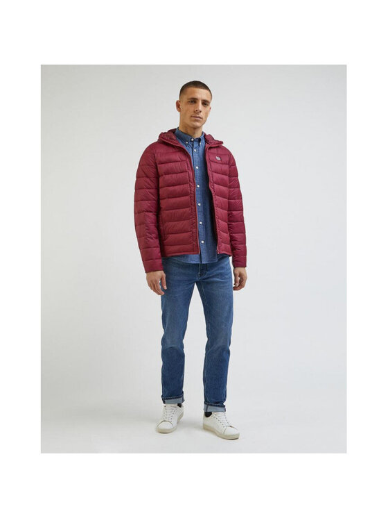 Lee Lee Kurtka puchowa LIGHT PUFFER JACKET 112321559 L87HSZA84 Bordowy Regular Fit