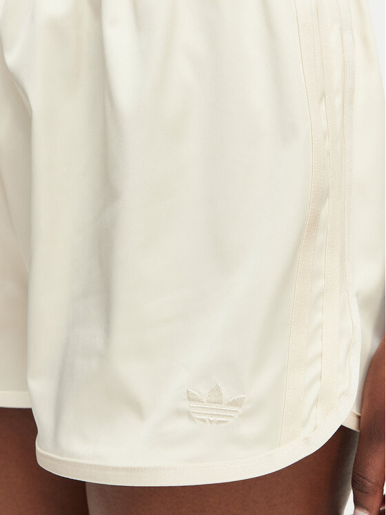 adidas adidas Sportske kratke hlače Pearl Jacquard KE3423 Écru Loose Fit