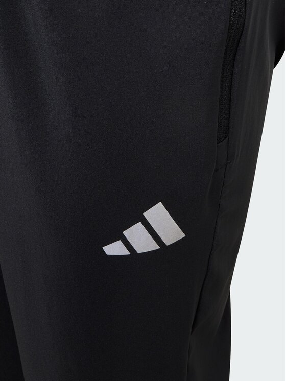 adidas adidas Spodnie dresowe 165357 Czarny Regular Fit