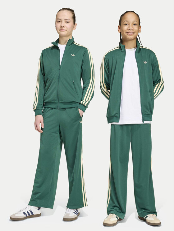 adidas adidas Spodnie dresowe Firebird Loose Tracksuit HZ6656 Zielony Relaxed Fit