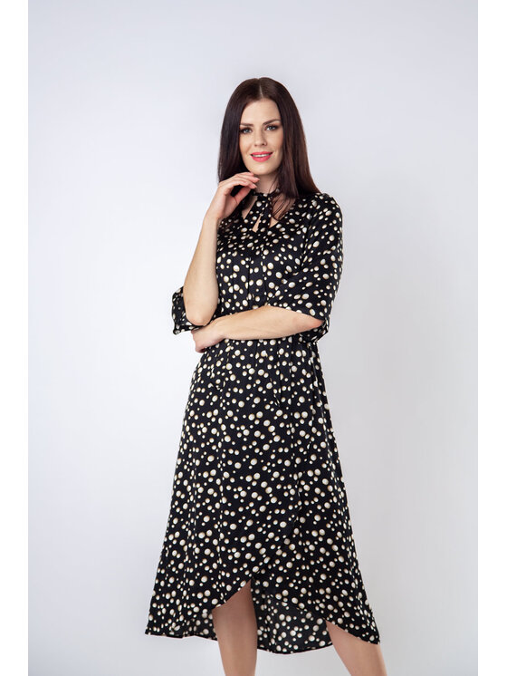 QUIOSQUE QUIOSQUE Sukienka codzienna KELLY DRESS Czarny Regular Fit