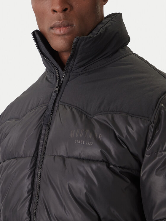 Mustang Mustang Ziemas jaka Oakfield 1016895 Melns Regular Fit