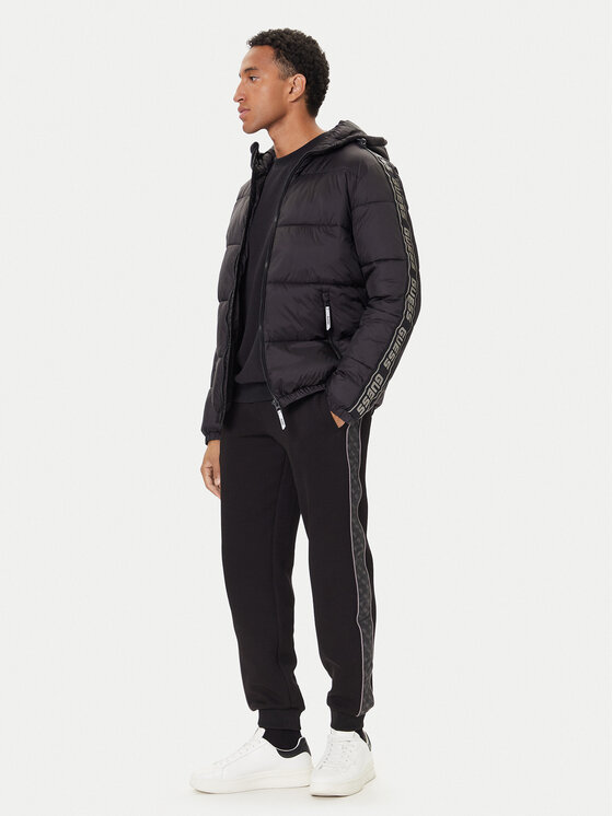 Guess Guess Zimní bunda Z5BL17 WO06I Černá Regular Fit