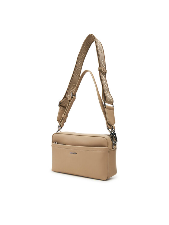 Calvin Klein Calvin Klein Τσάντα Ck Must Convertible Camera Bag K60K612901 Μπεζ