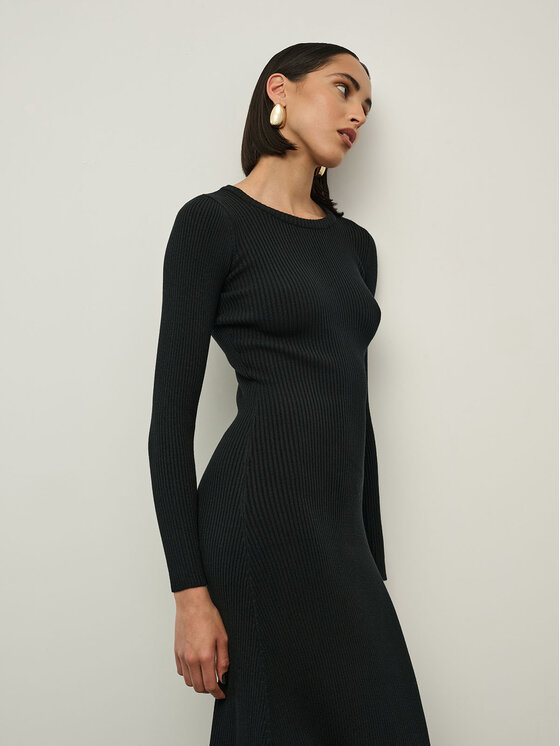 La Mania La Mania Každodenné šaty FIORE Čierna Classic Fit