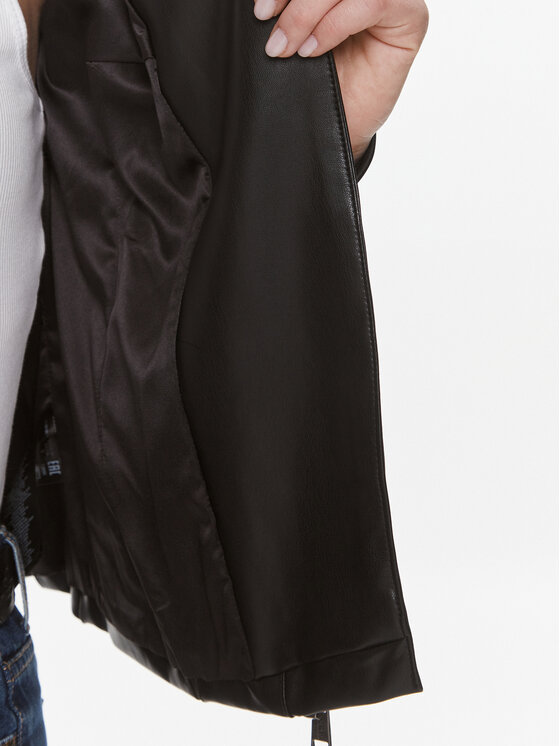 Guess Guess Kožená bunda Ls Harley W4RL20 K8S30 Čierna Regular Fit